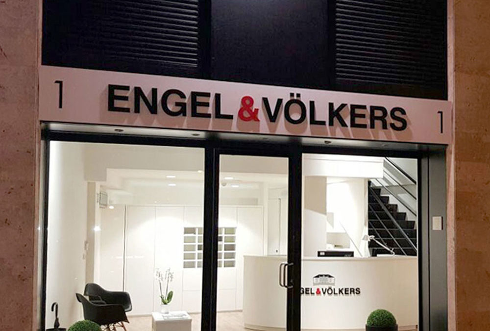 Agencia inmobiliaria Engels Wolkers, Pamplona